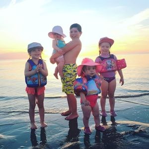 Meet your Posher, Pat